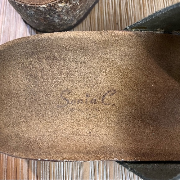 Italien toe sandals size 9.5 - Picture 5 of 6